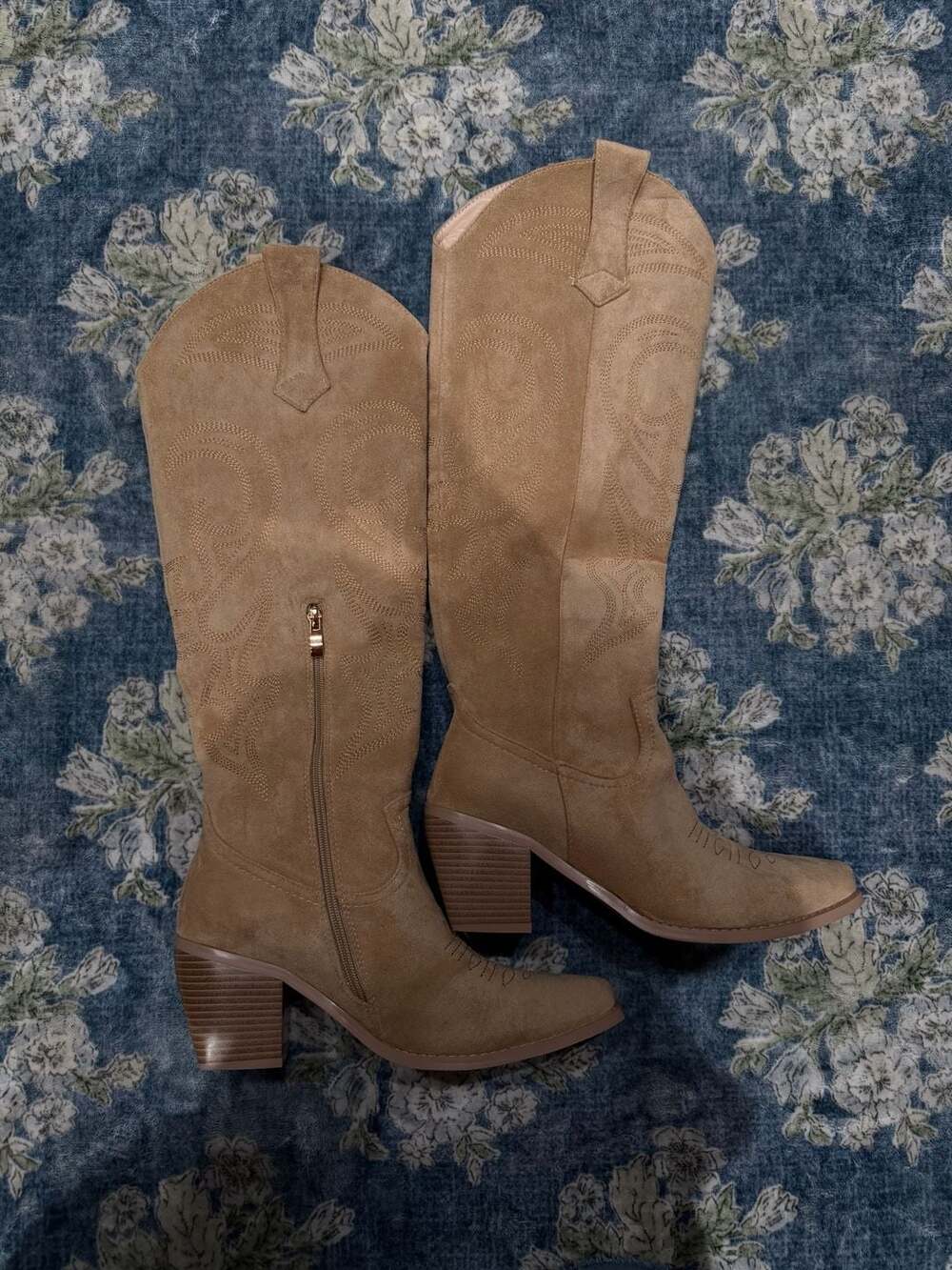 Wetkiss Faux Suede Knee-High Embroidered Western Cowboy Boots